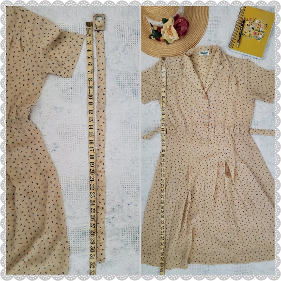 De Maruz | Vintage Cream Natural Floral Belted Pleaded Midi Dress - Picture 5 of 7